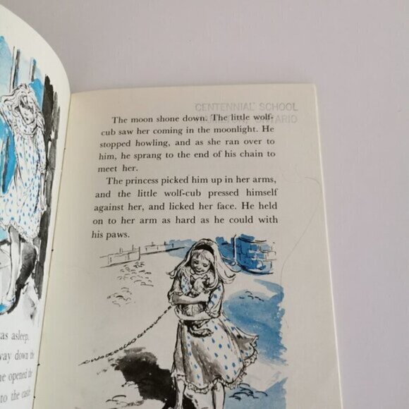 The White Wolf by Sheila K McCullagh Student Reader Book 1970s Dragons Pirates - Picture 7 of 7